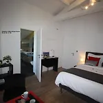 فندق مبيت وإفطار D'hotes La Pastourelle Centre 4*