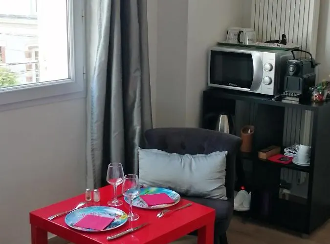 D'hotes La Pastourelle Centre Bed & Breakfast