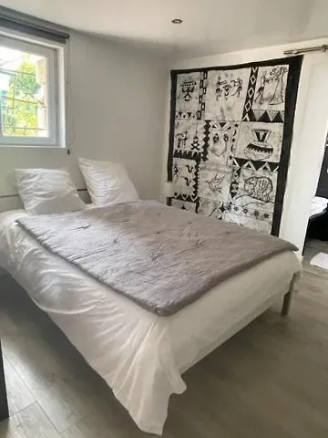 Alojamento de Acomodação e Pequeno-almoço D'hôtes La Pastourelle Centre Royan