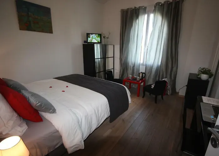 Alojamento de Acomodação e Pequeno-almoço D'hôtes La Pastourelle Centre Royan