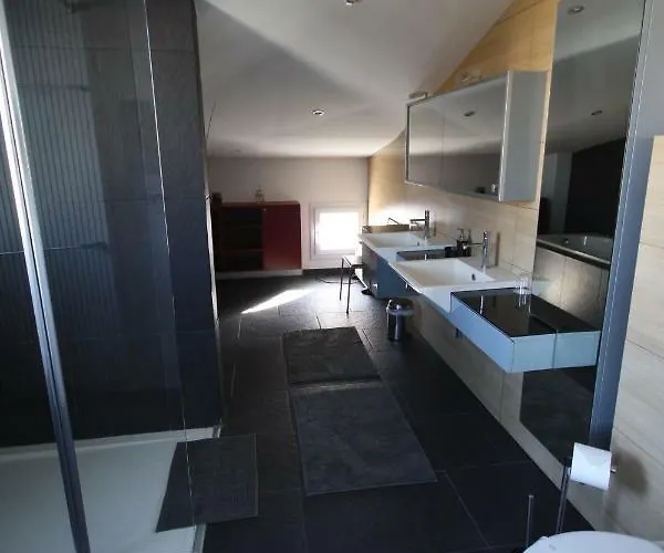 D'hotes La Pastourelle Centre Bed & Breakfast