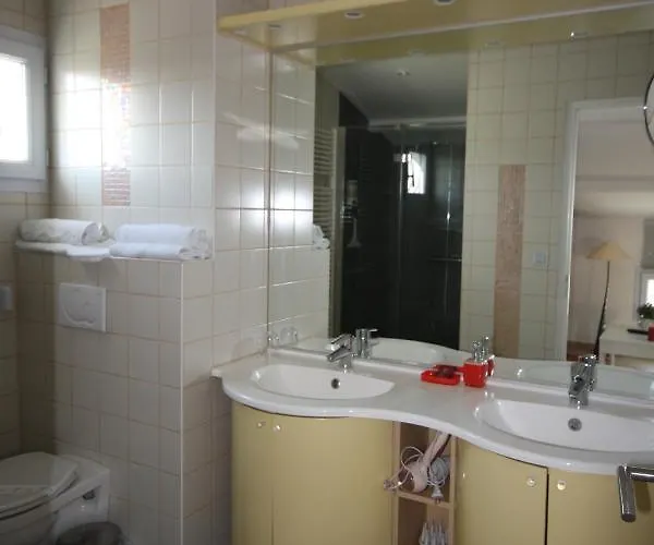 D'hotes La Pastourelle Centre Отель типа 