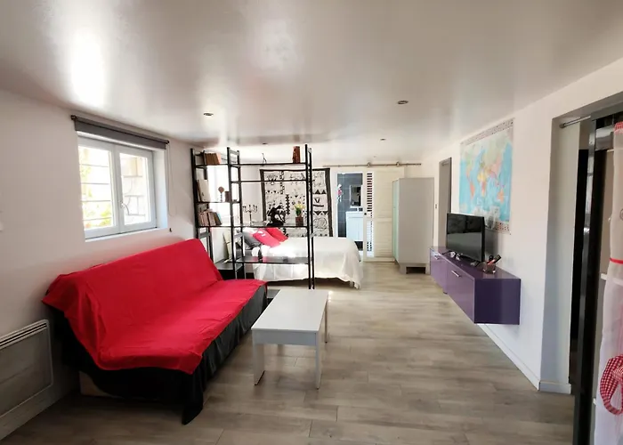 D'hotes La Pastourelle Centre 4*